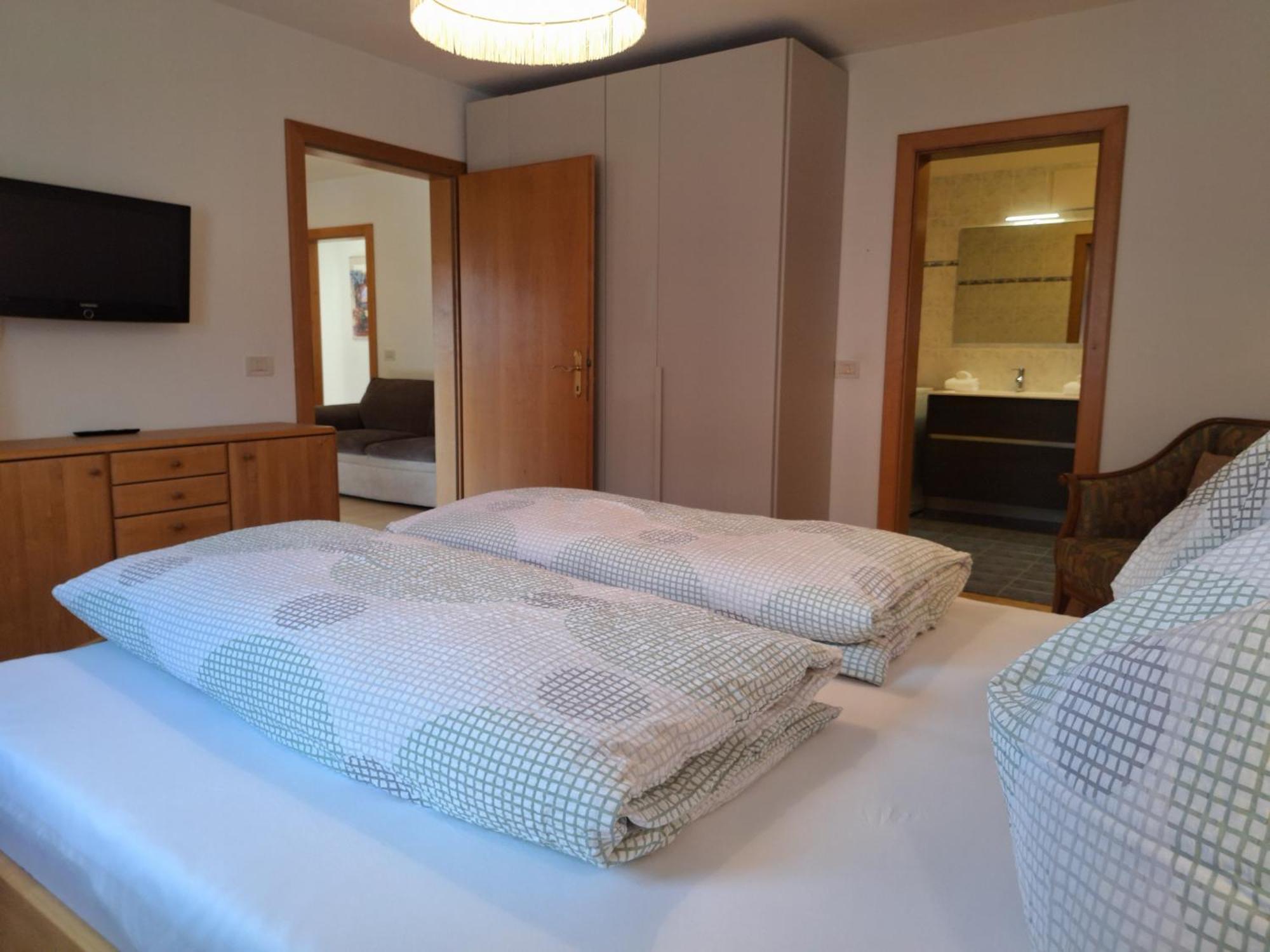 Insam Apartment